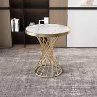 Chaise de maquillage de luxe légère pour influenceurs, tabouret de coiffeuse pour chambre, table basse et chaise, tabouret de manucure