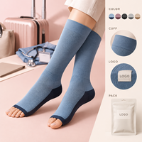 Chaussettes de compression à compression graduée pour mollets, noires, avec tableau de tailles, manchette plus large, bout plat, composition du tissu, instructions d'entretien et emballage