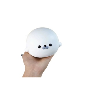 Jouet anti-stress créatif et mignon en forme de phoque, en PU, super doux, à récupération lente - Product Image 4