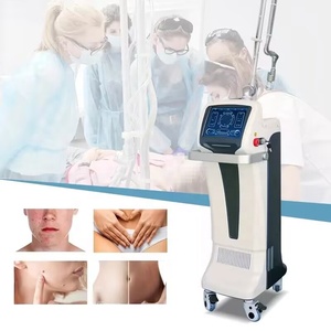 Macchina Laser Frazionale CO2 Fotona 4D, Attrezzatura Dermatologica per Trattamenti Laser CO2 Frazionati - Product Image 2