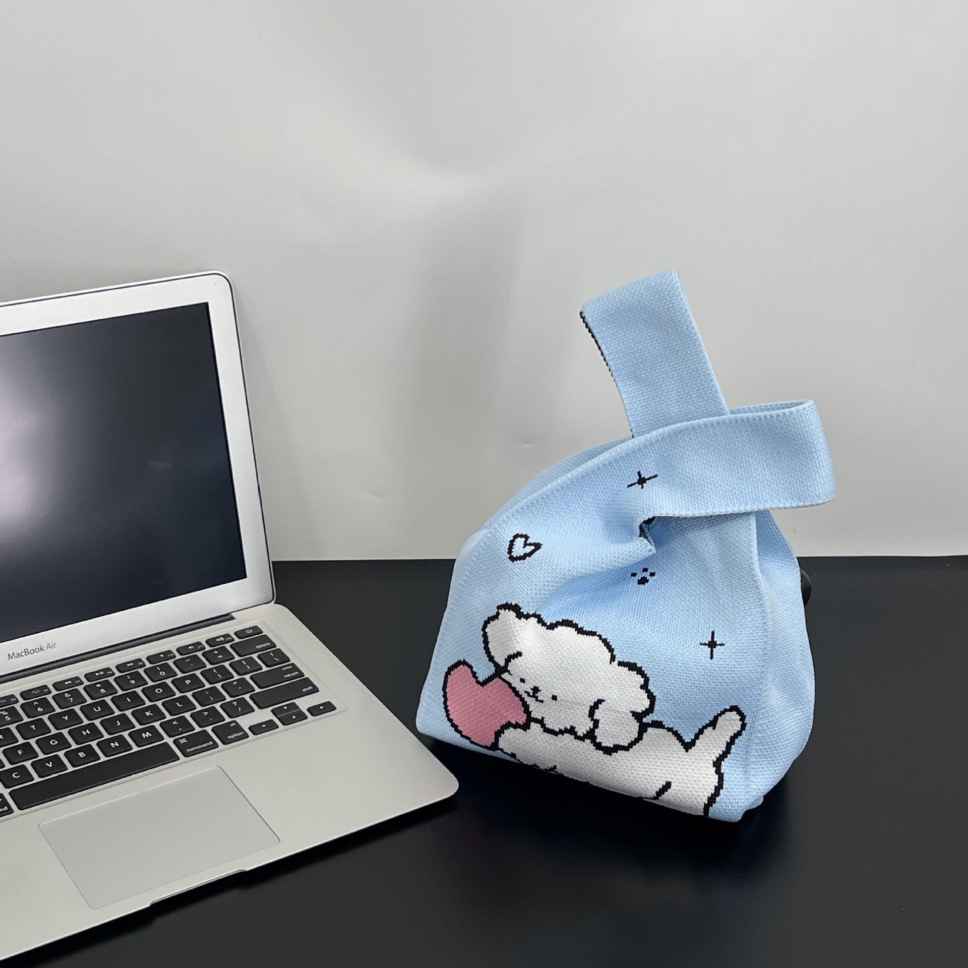 บี บลู เลิฟ ด็อก