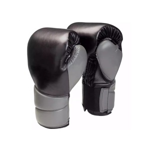 Guantes de Boxeo de Entrenamiento Profesional con Diseño Personalizado, % Cuero Genuino, Ligeros, Transpirables, Cierre de Gancho y Bucle en los Dedos - Product Image 5