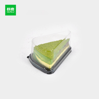 Boîte d'emballage en plastique transparent jetable du fabricant Récipient triangulaire pour gâteau de pâtisserie au fromage pour mousse à emporter à usage alimentaire