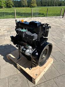 Piezas de Maquinaria de Construcción HongWang, Motor Completo 4TNV94L-BVWDC, 4TNV94L 36.2KW, Tamaño Estándar, 1 Año de Garantía - Product Image 2