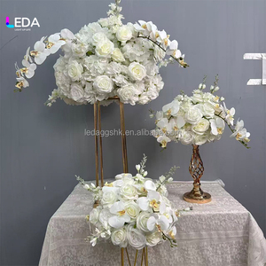 Bola de Flores de Phalaenopsis Blanca Hecha a Mano LEDA, Decoración Personalizada para Bodas y Eventos, Centros de Mesa para el Día de San Valentín, Flores Artificiales Suaves - Product Image 1