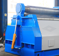 Machine à rouler la tôle CNC à 4 rouleaux W12-30x3000 facile à utiliser