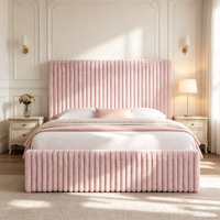 Lit plateforme capitonné élégant en velours rose avec tête de lit haute et rangement, taille King, pour chambre à coucher