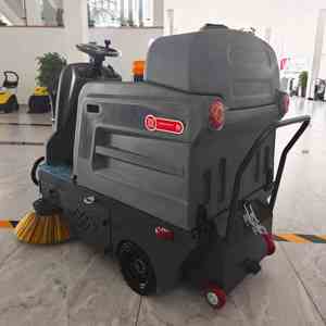 Cleanhorse M3 động cơ bền 48V pin Powered bàn chải kép vật liệu nhựa đi xe trên Máy quét sàn điện quét - Product Image 5