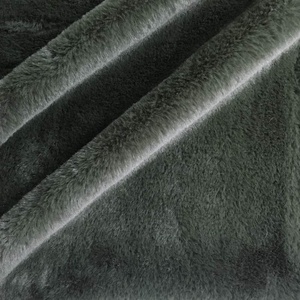 100% Polyester prix d'usine de gros Super doux fausse fourrure de lapin tissu pour couverture jouet Hometextile - Product Image 5