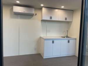 Casa Prefabricada 2024 <span class=keywords><strong>Shein</strong></span>, Módulo de <span class=keywords><strong>Baño</strong></span> para Contenedor de 20 Pies/40 Pies, Casa de Campo con Escalera, Cabaña Apple para Puerto Rico - Product Image 2