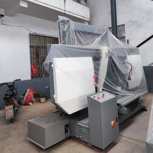 Sierra de Cinta Horizontal GB4250, Sierra de Cinta para Corte de Metal, Sierra de Cinta Hidráulica de Doble Columna Totalmente Automática - Product Image 2