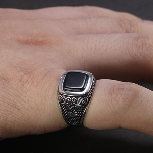 Vintage Punk argento 925 Tugra ottomana uomini turchi anelli quadrati di pietra nera per gli uomini incisi fiori retrò - Product Image 6