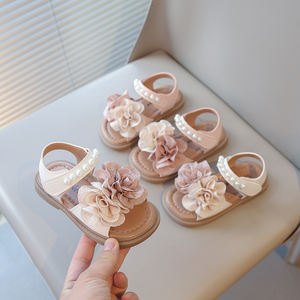 קיץ סנדלי ילדים אלגנטיים אלגנטיים ונוחים לילדות ללא החלקה רך עדין פרחי פנינה סנדלי נסיכות מתוקים לילדים - Product Image 2