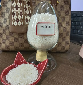 Granules de granulés blancs injectant des pièces automobiles de moulage série ABS 920 - Product Image 3