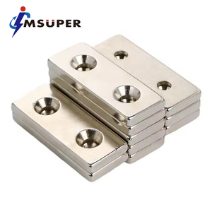 Imán de Neodimio Cuadrado Recubierto de NiCuNi con Orificio para Tornillo, Bloque Permanente de NdFeB - Product Image 6