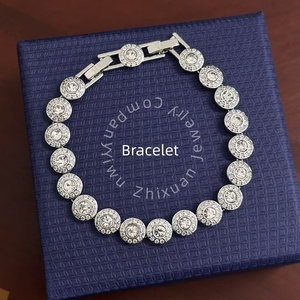 Set di Gioielli di Lusso Serie Angel di Zhixuan con Zirconi Rotondi, Include Collana, Bracciale e <span class=keywords><strong>Orecchini</strong></span> con Scatola, Ideale per Feste - Product Image 2