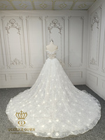 Robe de mariée QUEENS GOWN, style princesse, épaules dénudées, taille basque, avec baleines apparentes et fleurs 3D, élégante