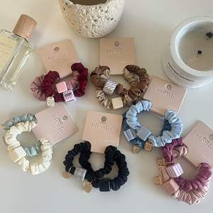 ชุดยางรัดผมซาตินเนื้อแน่นแบบใหม่ ดีไซน์หรูหราสำหรับสาวๆ  ที่คาดผมแบบสครันชี  อุปกรณ์เสริมผมสำหรับผู้หญิง  ยางรัดผมนุ่ม ไม่ลื่น - Product Image 1