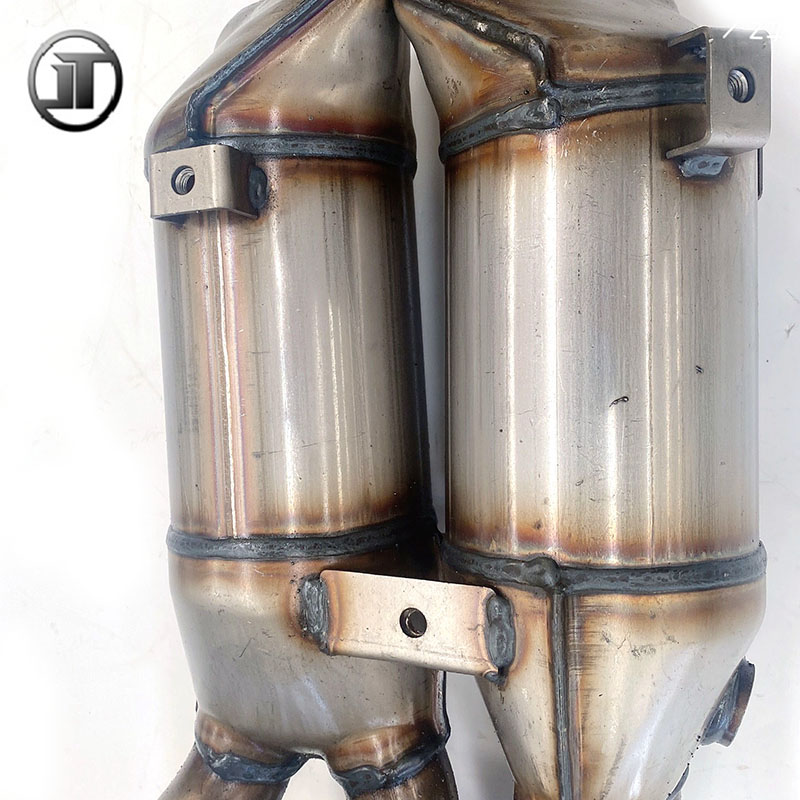 触媒コンバーター 金属製 フランジ型 日本排気部品ランドクルーザープラド三元触媒コンバーター