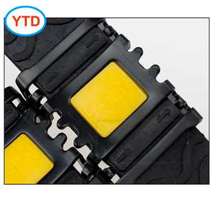 <span class=keywords><strong>Crampons</strong></span> à glace pliables en silicone à 4 dents, réglables, imperméables, à pointes, pour toutes les saisons, randonnée, montagne, neige, glace - Product Image 2