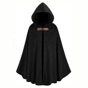 Cape à capuche médiévale noire vintage avec boucle à anneau métallique, robe de sorcier pour fête costumée d'Halloween - Product Image 2