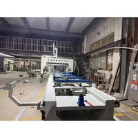 Centre d'usinage CNC 4 axes OUWO 7000 mm pour le perçage, le fraisage et le chanfreinage de profilés en aluminium robustes pour l'industrie des fenêtres et des portes