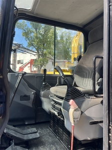 Alta calidad Original Sany SY55C 5ton Excavadora sobre orugas Nueva condición con accesorio de cubo 1 año de garantía - Product Image 5