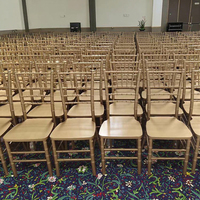 Chaises Chiavari en bois massif de Chine Mobilier de fête de banquet doré moderne Salon extérieur Utilisation de restaurant Mariages Événements