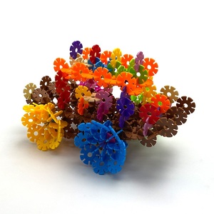 Bloques de construcción de copos de nieve para niños, juguetes de bloques de plástico entrelazados para <span class=keywords><strong>aula</strong></span>, creativos y educativos, venta al por mayor - Product Image 5