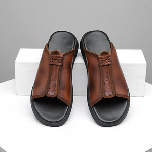 Chaussons d'été sportifs pour hommes, légers et respirants, pour l'extérieur et l'intérieur, avec logo personnalisé OEM, amorti et coussinets. - Product Image 2