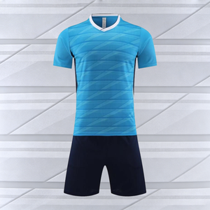 Ensemble de football personnalisé, maillot à manches courtes à séchage rapide, spécifique au match, logo personnalisable, vêtements d'entraînement de football - Product Image 5