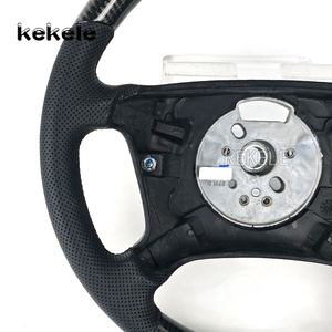 Volante de fibra de carbono real para <span class=keywords><strong>BMW</strong></span> E38 E39 E46 E53 520 528 318 <span class=keywords><strong>320</strong></span> 325 330, volante de coche se puede personalizar - Product Image 4