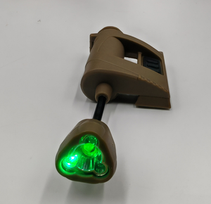 ไฟฉาย DFA02 LED 4 โหมดแสงสว่าง แบบยุทธวิธี ติดหมวกพร้อมราง - Product Image 2