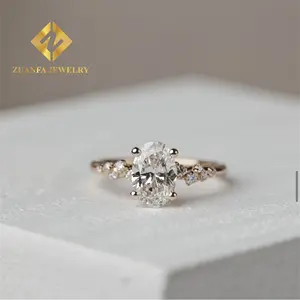 奢华10k黄金优雅新娘婚礼珠宝VVS1椭圆形实验室生长的硅石钻石订婚结婚戒指