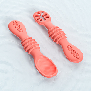 100% Máy Rửa Chén An Toàn Chất Liệu Silicone Cho Ăn Trẻ Mới Biết Đi Đồ Dùng Muỗng Mọc Răng Mini Sticker Bộ Muỗng Cho Bé - Product Image 1
