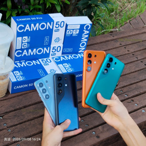 สมาร์ทโฟนเกมมิ่ง 5G CAMON 50 Pro 5G ระบบปฏิบัติการแอนดรอยด์ หน้าจอ AMOLED รองรับซิมคู่ กล้องหลัง 48MP รุ่นสีส้ม น้ำเงิน เขียว - Product Image 1