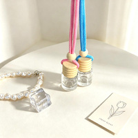 Bouteilles diffuseurs de parfum suspendues transparentes pour voiture, vides, 6 ml, cylindriques en verre, avec bouchon en bois, pour parfums et huiles essentielles