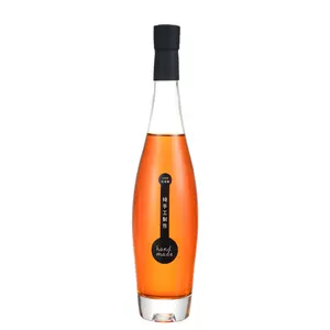 批发价格可供选择不同尺寸的高端酒瓶玻璃酒瓶