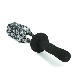 Cepillo <span class=keywords><strong>de</strong></span> microfibra blanco y negro <span class=keywords><strong>de</strong></span> gran venta para ruedas y neumáticos, <span class=keywords><strong>de</strong></span> largo alcance, alta absorción, reutilizable, para lavado <span class=keywords><strong>de</strong></span> coches y muebles. - Product Image 2