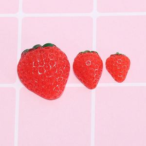 Cabochon plat en résine de fruits <span class=keywords><strong>fraise</strong></span>, mini-aliment décoratif, fourniture d'art, breloque, artisanat DIY - Product Image 1