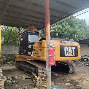 รถขุดขนาดใหญ่ CAT326d น้ำหนัก 26 ตัน พร้อมบุ้งกี๋ขุดขนาด 1.3 ลูกบาศก์เมตร รถขุดตีนตะขาบมือสอง - Product Image 2