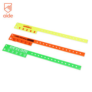 Oem מותאם אישית חתונה לטובת ויניל פלסטיק wristbands מותאם אישית צמיד לאירוע pvc wristbands פופולרי - Product Image 4