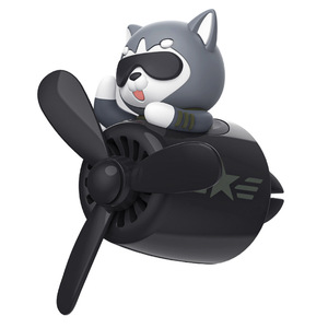 <span class=keywords><strong>D</strong></span>ésodorisant de voiture personnalisable en forme de petit ours pilote, moderne, en papier solide, mignon, diffuseur de parfum à clipser pour grille <span class=keywords><strong>d</strong></span>'aération automobile - Product Image 2