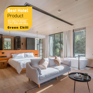 Meubles de chambre d'hôtel pour station de ski sur mesure, suite en bois massif de style chaleureux pour projet hôtelier haut de gamme en montagne - Product Image 1