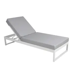 Leisure Style Hotel Outdoor White Aluminum Sun Lounger Poolside Chaise Lounge Chair