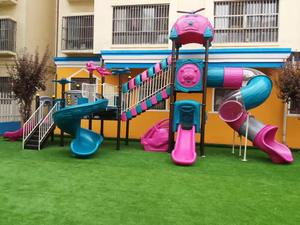 Toboggan et balançoire <span class=keywords><strong>de</strong></span> terrain <span class=keywords><strong>de</strong></span> jeu extérieur coloré pour enfants améliore les compétences d'équilibre renforce le courage et favorise l'apprentissage amusant actif - Product Image 4