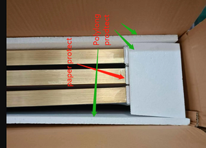 Impression d'art mural peinte à la main sur toile sur le thème de la nature morte florale avec des roses dans un vase bleu |   Toile encadrée pour décoration murale | - Product Image 6