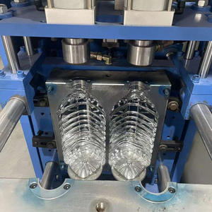 Nhà sản xuất giá bán tự động chai nhựa thổi khuôn máy làm cho 2 sâu răng <span class=keywords><strong>Pet</strong></span> căng thổi khuôn máy - Product Image 4