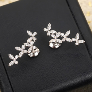 Eleganti Orecchini a Farfalla e Fiore per Donne, Gioielli Lucidi alla Moda per Uso Quotidiano - Product Image 2