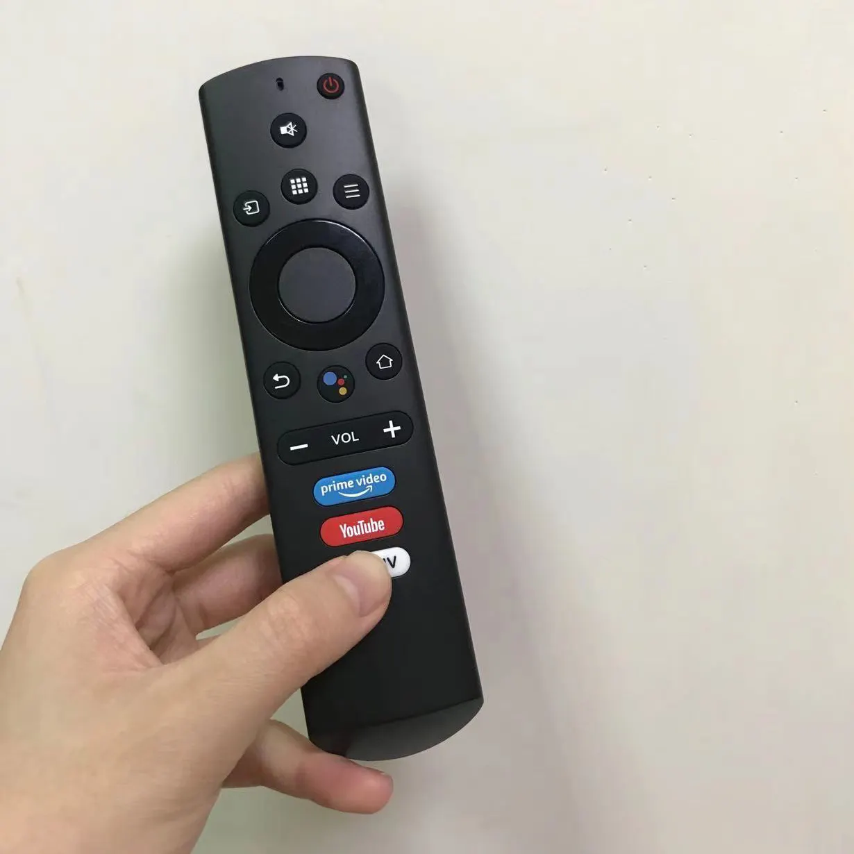 High quality industrial wireless 18key BLE remote control with voice search for android, pc,set top box, smart tv